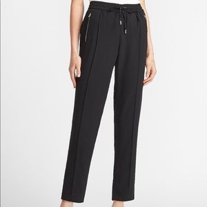 Mid Rise Zip Pocket Jogger Pant